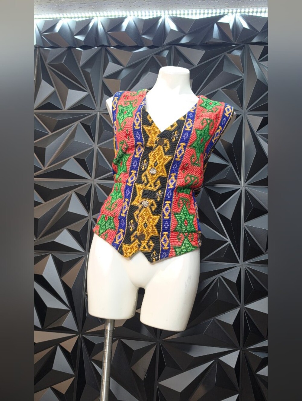 Abstract Multicolor Patterned Women's Vest - Picture 3 of 4